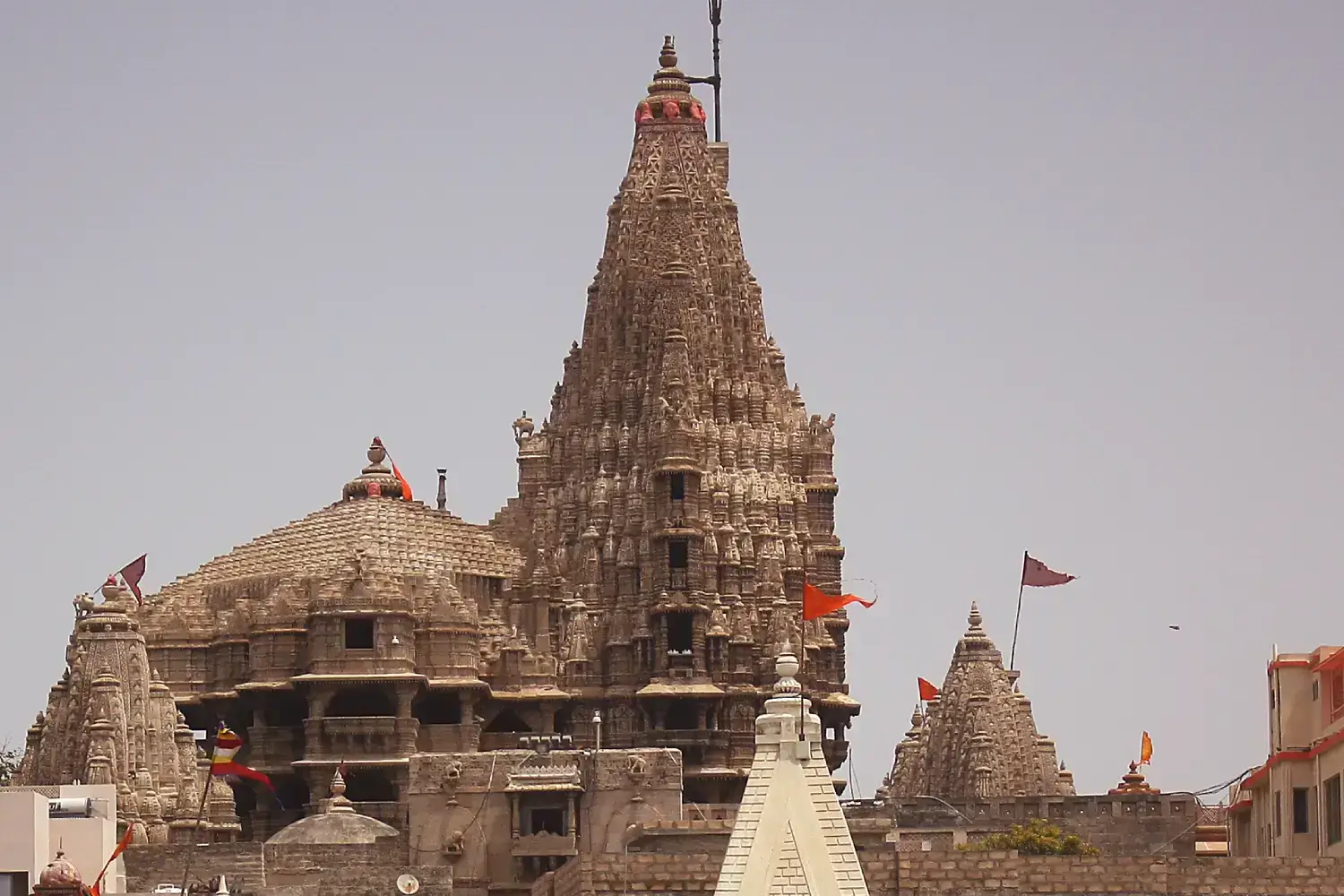 Architecture of Shri Dwarkadhish Temple